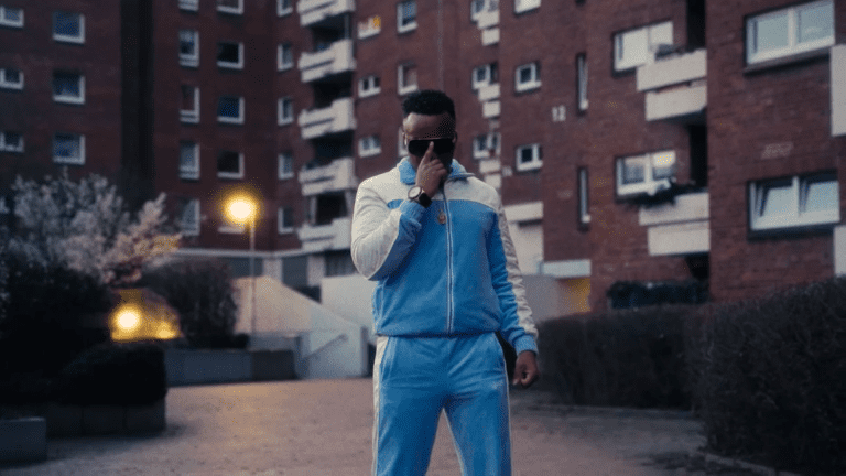 Justin – Ghetto Chor im Banlieue