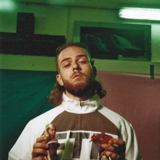 9inebro feat. Lugatti – Pinkes Wasser (prod. Traya & Snice)