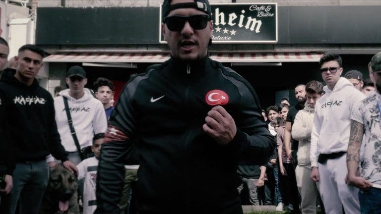 Alpa Gun kündigt neues Mixtape „Walther-P“ für Juli an
