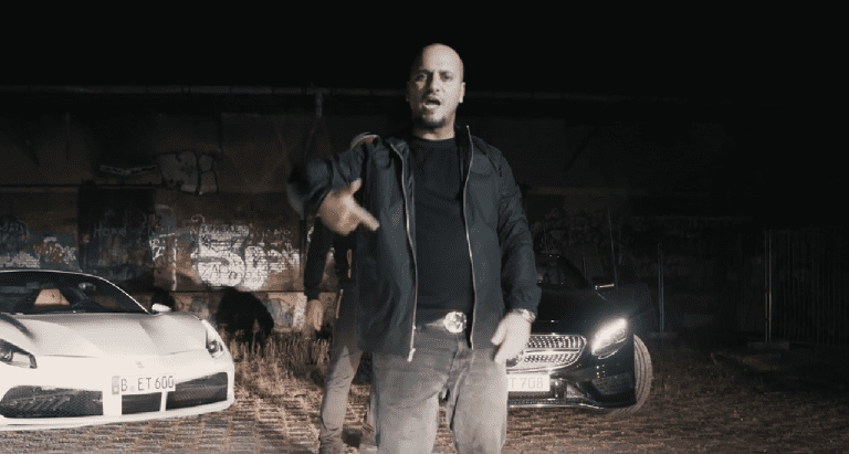 Alpa Gun feat. Samra – Chaos (prod. Frank One & Haze Blaze)