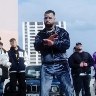 Azzi Memo – Parashoot (prod. Sott & Paix)