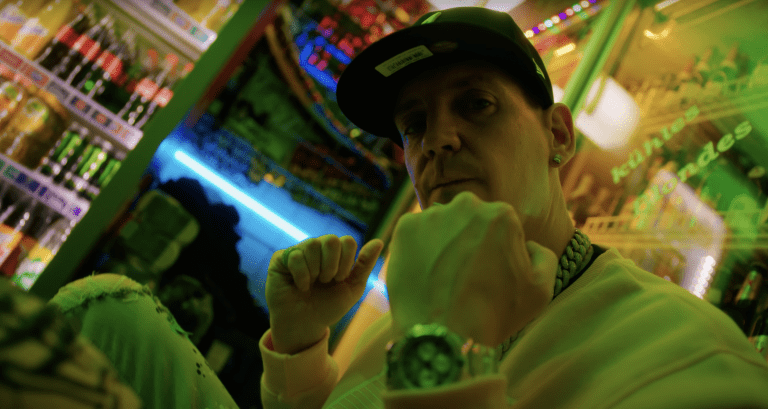 Money Boy – Mutombo (prod. Neco)