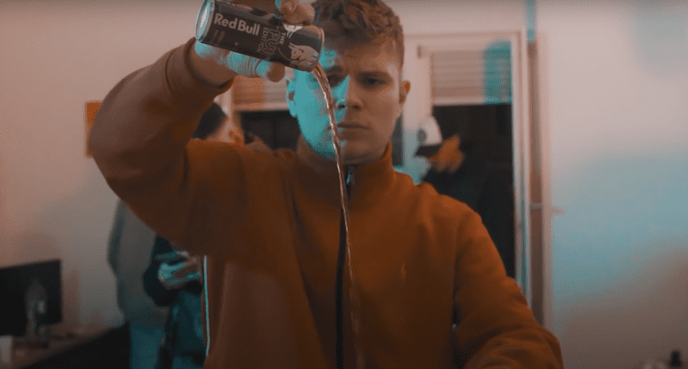 Airon feat. Mu$a386 – Flink & Uber (prod. Ouhthisone)