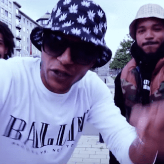 Bradko Smith & eMJay – Schwarz, deutsch & stolz