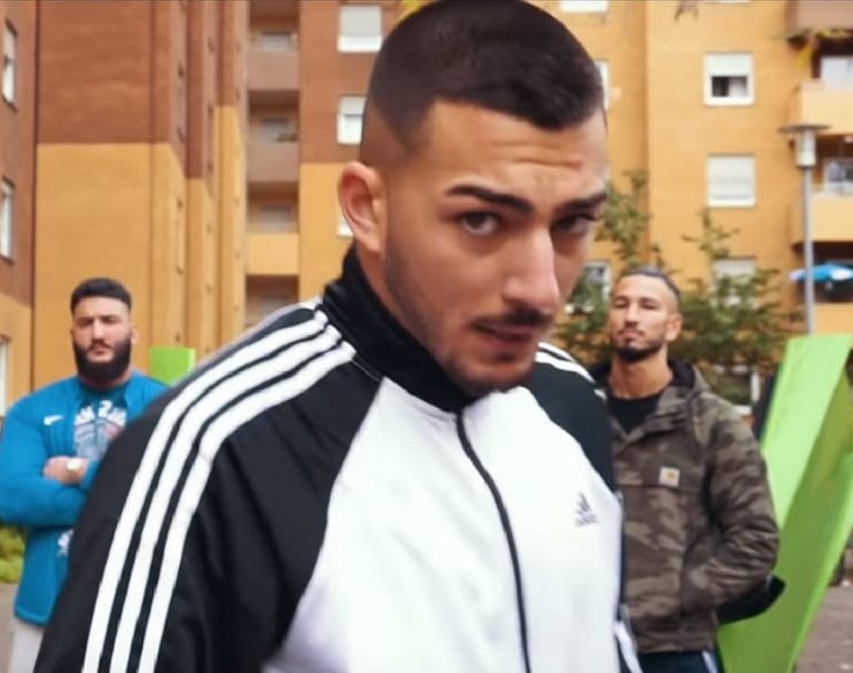 Ces – Kapuze hoch (prod. SML) [Video]