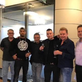 187: Maxwell und LX unterzeichnen Deal mit Chapter One