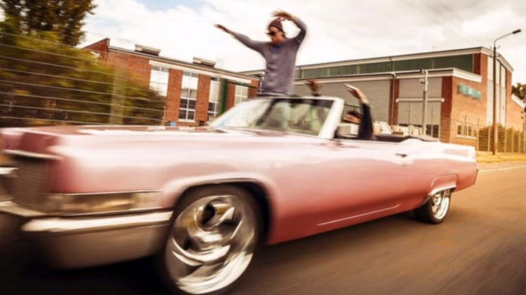 Dexter feat. JAQ – 20 in dem Whip Fahrtwind Pt. 2 (Dufsen Remix) [Video]