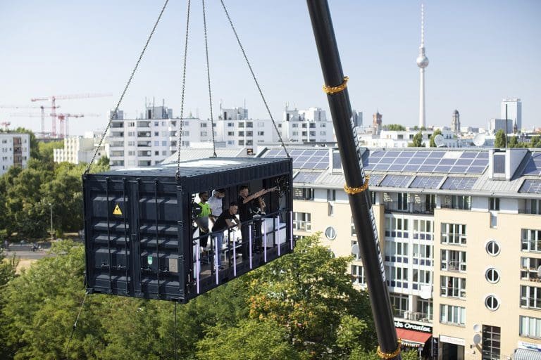Luftige Höhen: KMN Gang stellt neuen Weltrekord auf