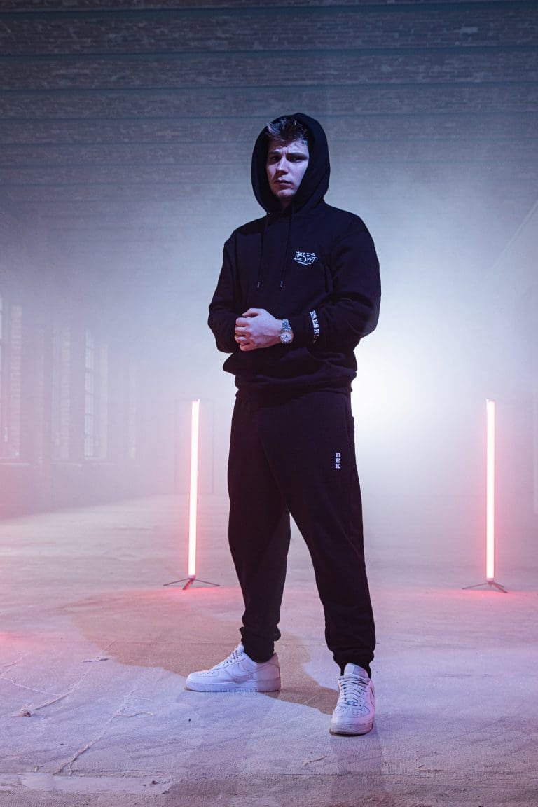 Airon – Taub (prod. FGY Beats)