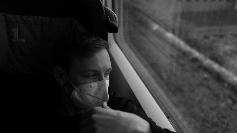 Juse Ju & Nikita Gorbunov – Gleisbett (prod. C.O.W.)