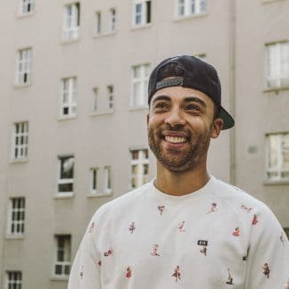 Ghanaian Stallion im Interview über die Uganda-Reise, „Soul Fruits“ und Wertschätzung von Produzenten