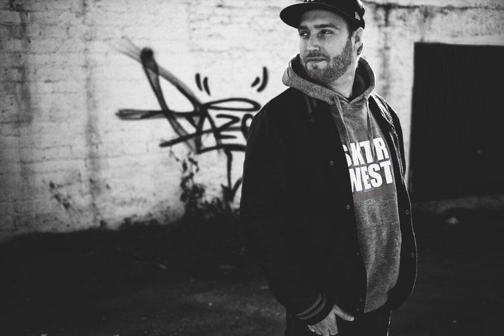 Ammo x Spexo – SektorWestBuedchenGangBitchRemix (Newcomer)