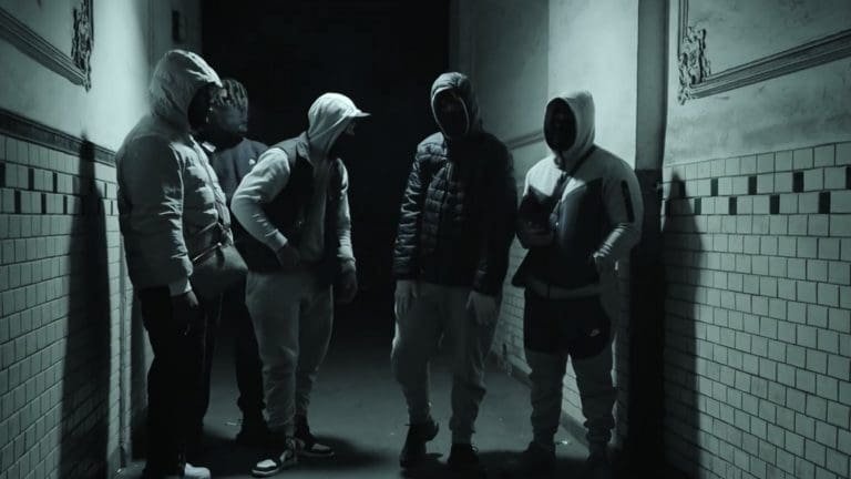 42 – Hellwach (prod. Dietrich)