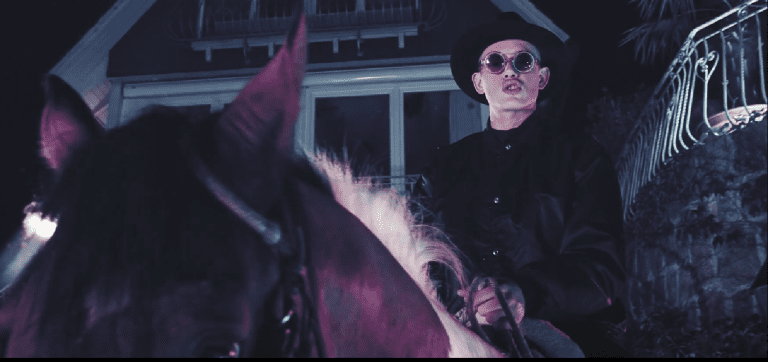 John Known – Auf der Reise (prod. Yunis) [Video]