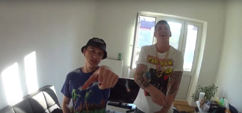 Money Boy & Hustensaft Jüngling – Superman (Video)