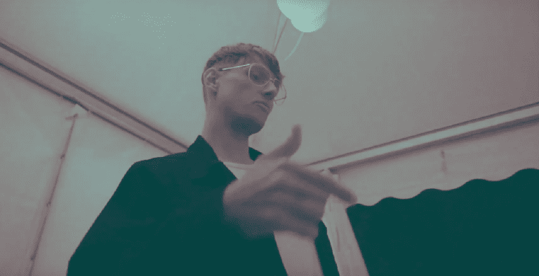 Morten – morten vs. gojira (prod. Arianoknows & Morten) [Video]