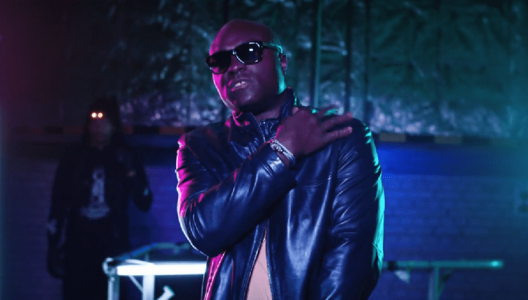 Nana veröffentlicht Video mit Manuellsen