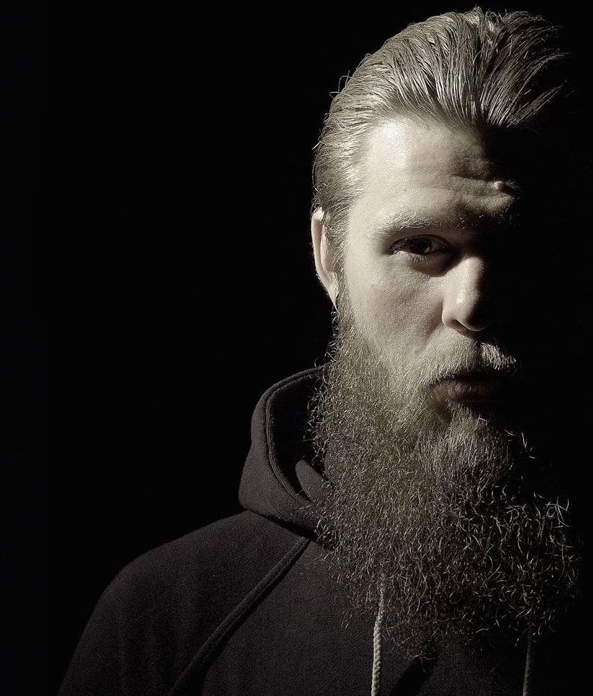 Karmo Kaputto – Holzrusse (Newcomer)