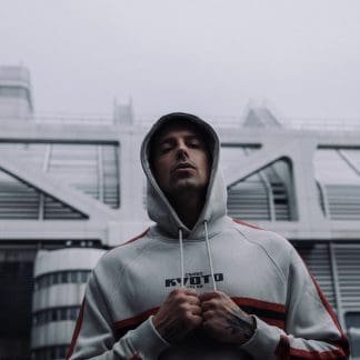 RAF Camora feiert Comeback mit neuem Album „Zukunft”