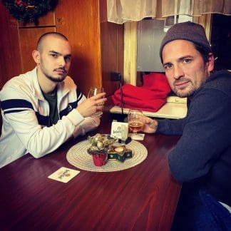 Rhymin Simon im Interview über sein Comeback, Sexismus, Altern, Eheleben & Scheidung