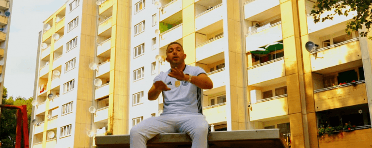 Samy feat. Olexesh – Ein letztes Mal (Remix) [Video]