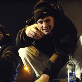 Skoob102 feat. Chapo102 – 6 Uhr (prod. Bobby San)