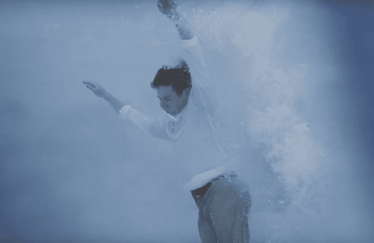 Steasy – Untertitel (prod. Twen-T4svn) [Video]