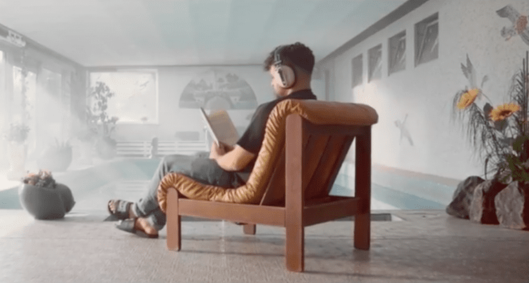 Vega – Delorean [Video]