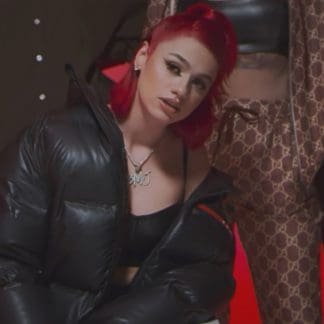 Badmómzjay kündigt ihr Debütalbum „Badmómz.” an