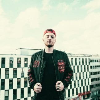 rap.de präsentiert: Bausa geht auf „Dreifarben-Tour“