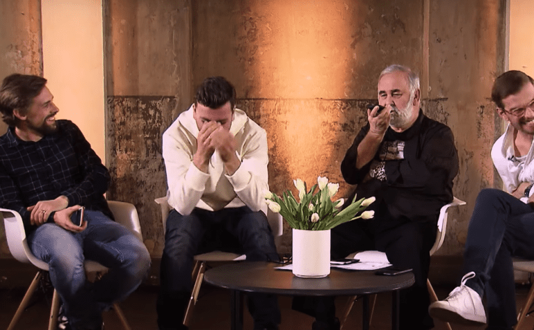 Bei Anruf Udo: Marteria spielt Telefonstreiche bei Circus HalliGalli