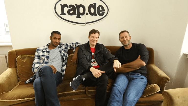 Staiger, Falk und Sékou über „Blacktape“ [rap.de-TV]