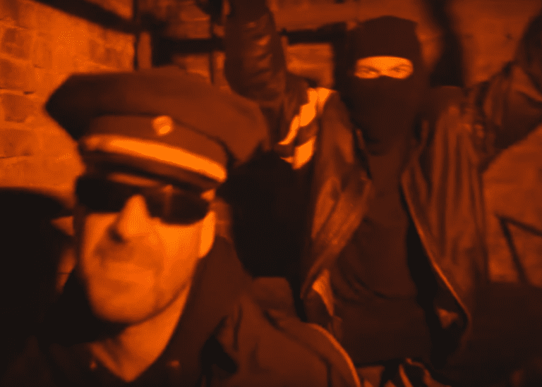 Blokkmonsta & Schwartz – Absurd & Bizarr (prod. Blokkmonsta) [Video]