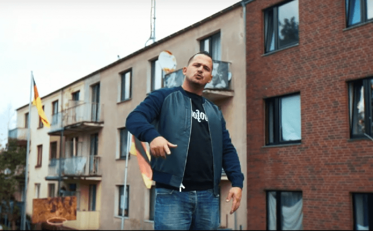 Cashmo feat. Sahin – Das erste Mal (prod. Cashmo) [Video]