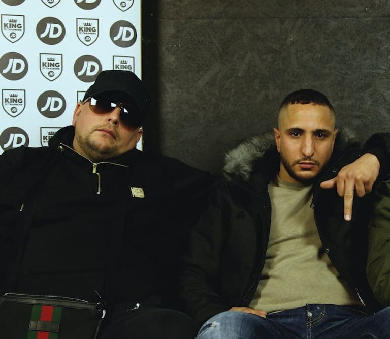 Celo & Abdi treffen Alex zum Smalltalk vor ihrem Secret Gig in Berlin [Video]