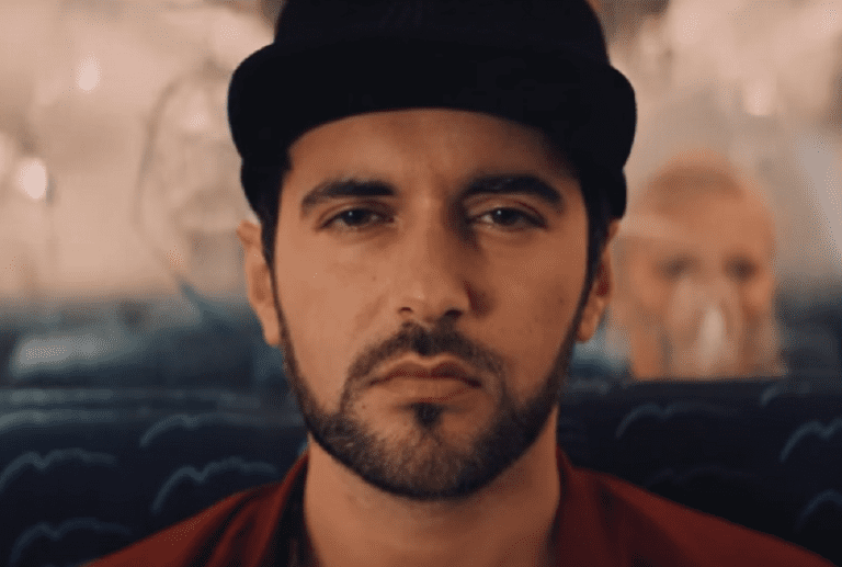 Chefket – Fliegen (prod. Farhot) [Video]
