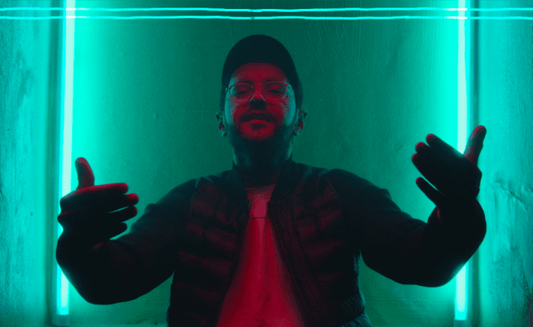 Chefket feat. Marsimoto – Gel Keyfim Gel (prod. Farhot) [Video]