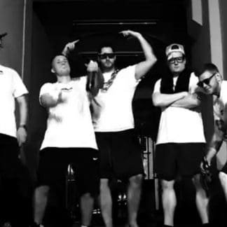 Corus 86 & DJ Reckless feat. Kulturerbe Achim, Fruchtmax & Hugo Nameless – Was bist du für 1 Otto?
