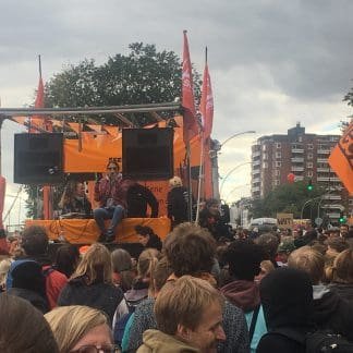 „United against Racism“: Demo mit Rap-Einlagen