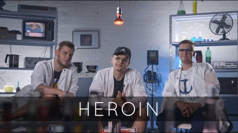 Kulturerbe Achim, Fruchtmax & Hugo Nameless erklären Heroin [Video]