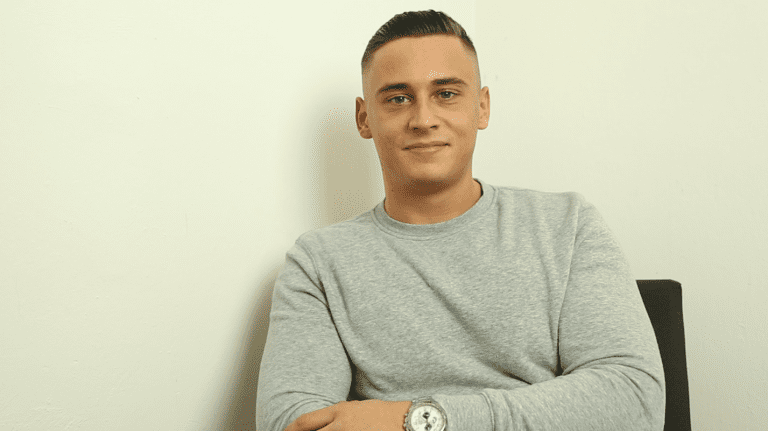 Disarstar liebt: Fußball (rap.de-TV)