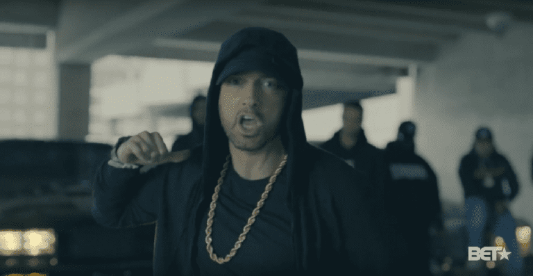 Eminem schießt in der BET-Cypher gegen Donald Trump [Video]