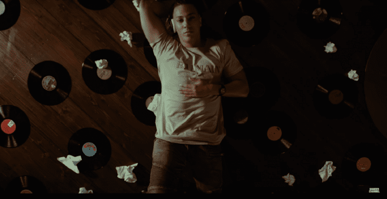 Farid Bang – Nicht vergessen (prod. Joshimixu) [Video]