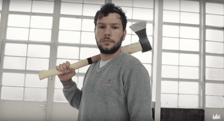 MC Bomber – Fleiß bei der Arbeit (prod. Kev Beats) [Video]