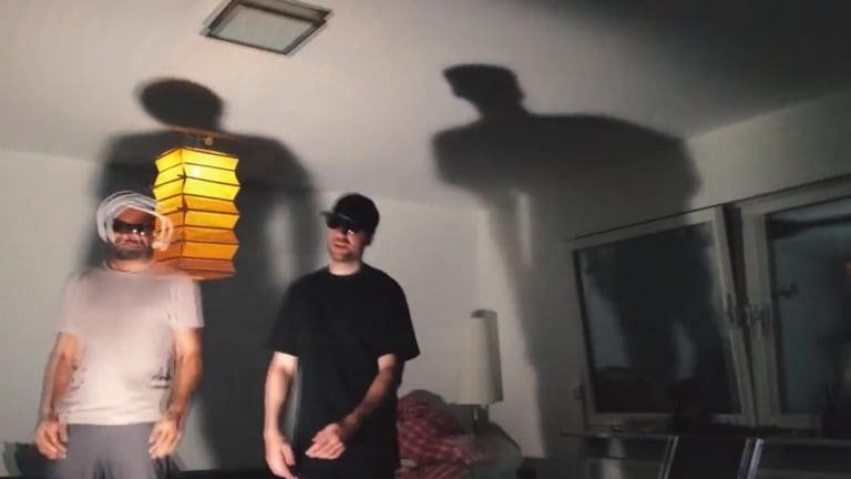 Frauenarzt & Taktloss – Sag wie es ist (Hörprobe) [Video]