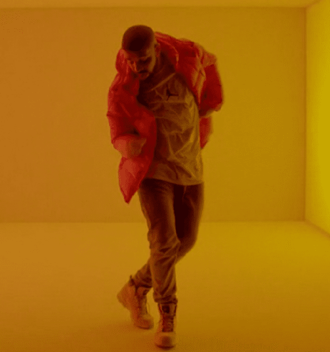 Drake – Hotline Bling (Prod. Nineteen85) [Video]