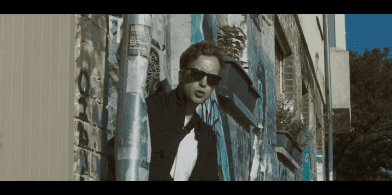 Le First kündigt neues Album an und veröffentlicht erstes Video