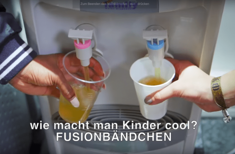 Marterias „Kids (2 Finger an den Kopf)“ als Literal Video