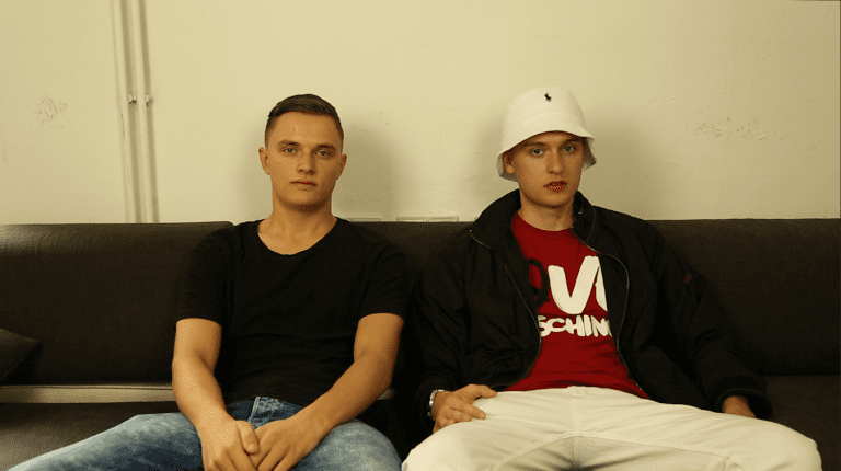 Hustensaft Jüngling & Medikamenten Manfred: Realness, Elternhaus, Relevanz & Marken [rap.de-TV]