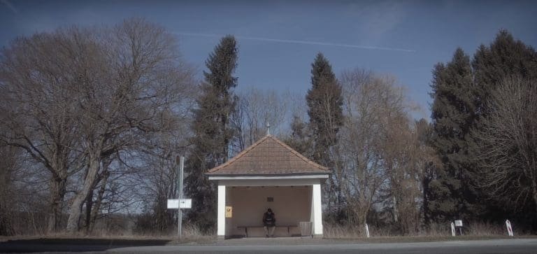 Pimf – Weiß auf Schwarz (prod. Jectah) [Video]